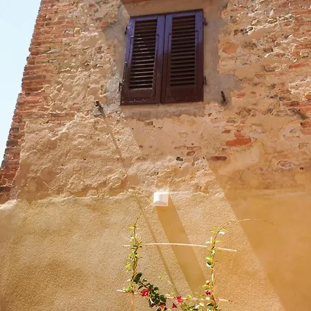 Corte Degli Artisti * Certaldo